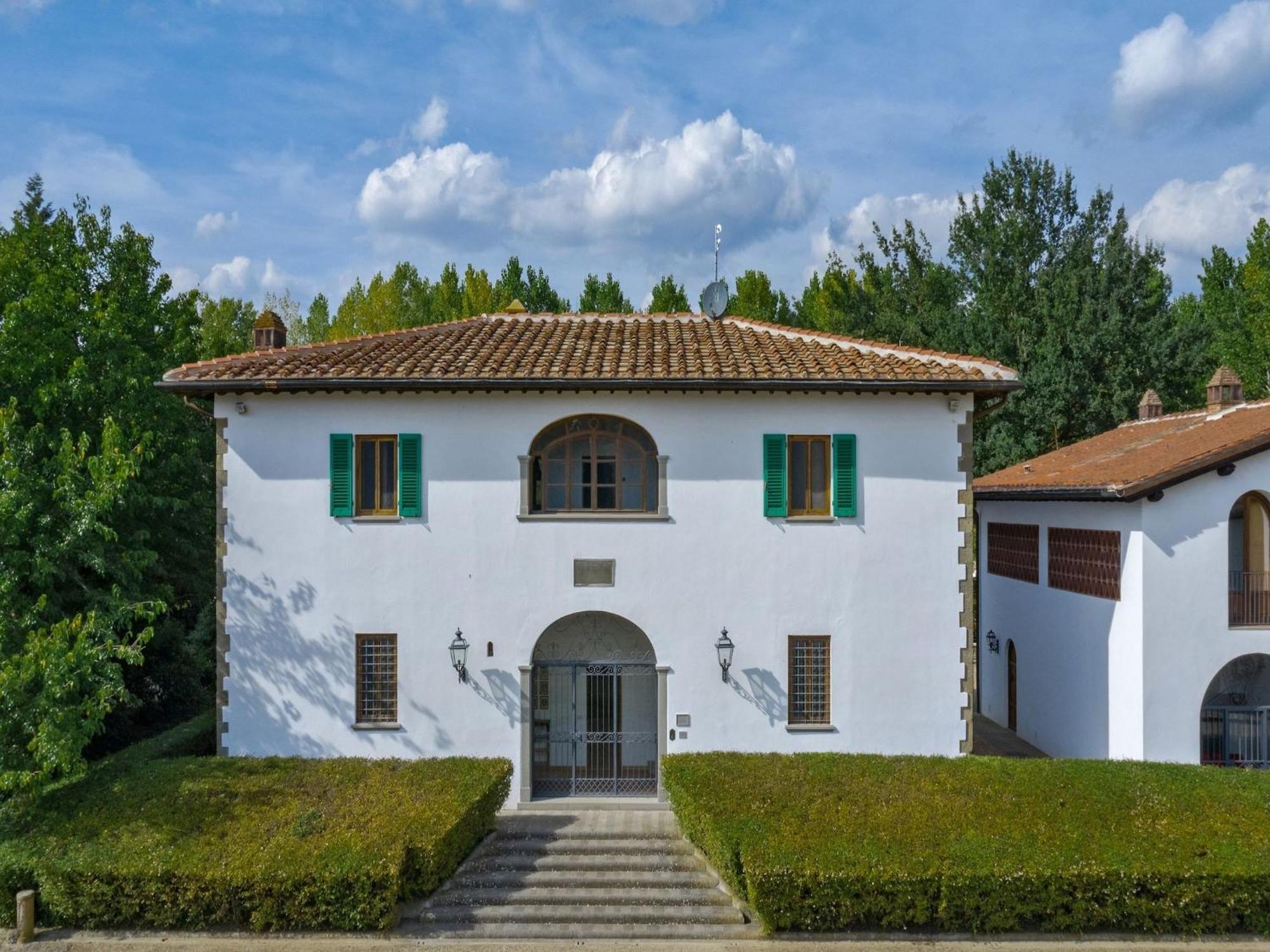 Restful Holiday Home In Reggello With Swimming Pool Exterior photo